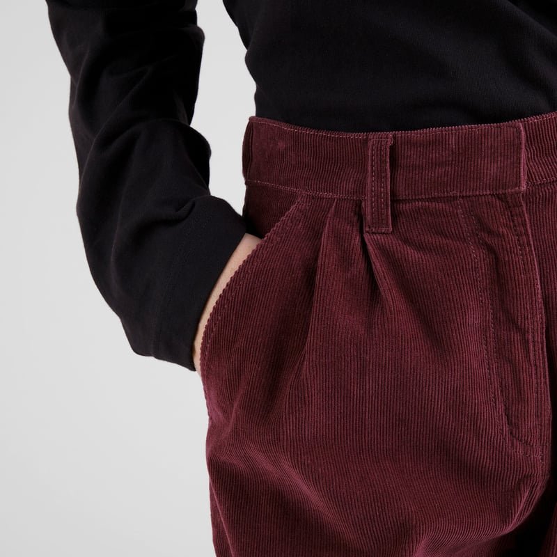 Vickeleby Organic Cotton Corduroy Pleated Trousers in Burgundy Red - Image 2