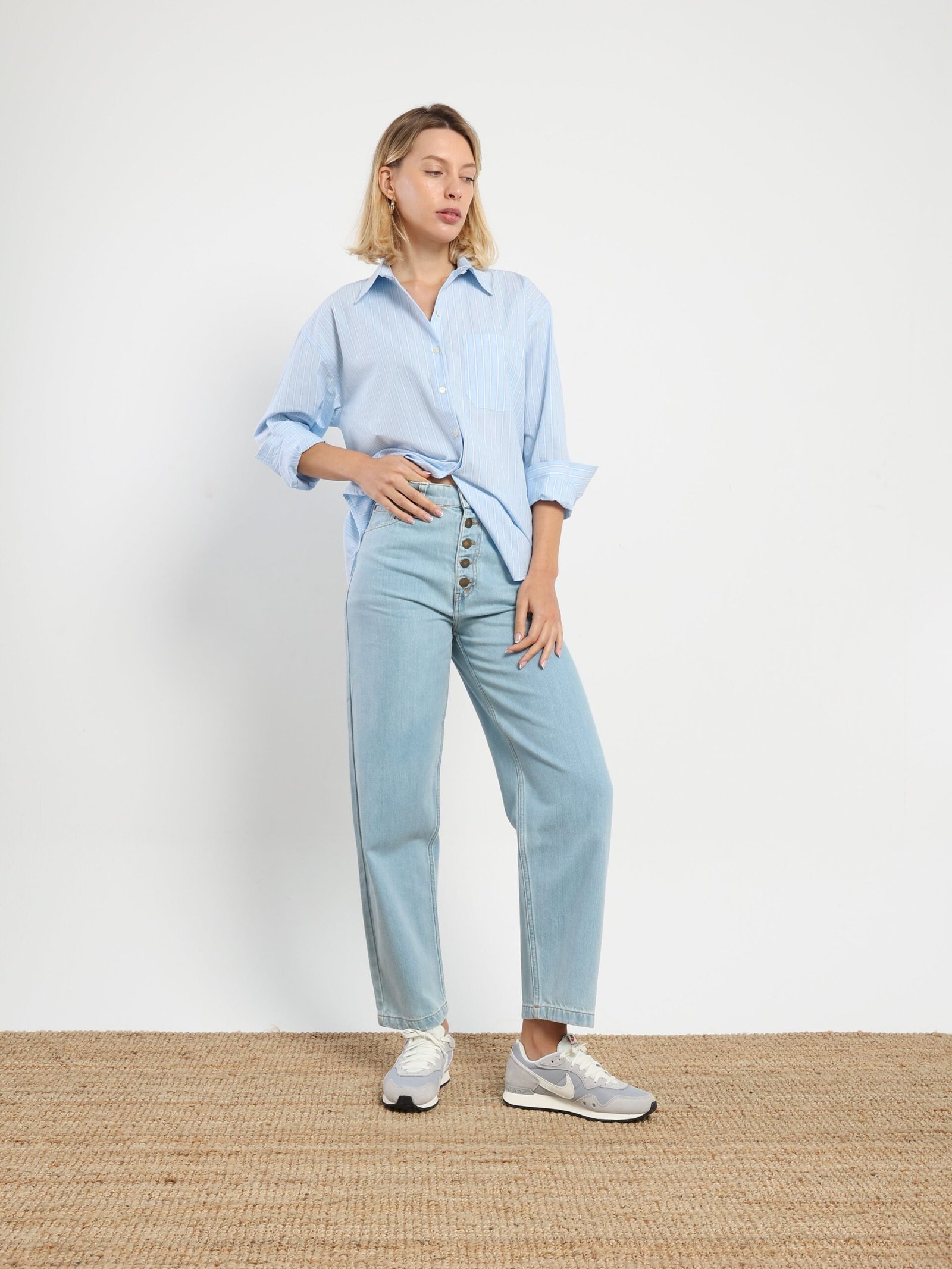 Farah Button Up in Light Blue Stripe - Image 5