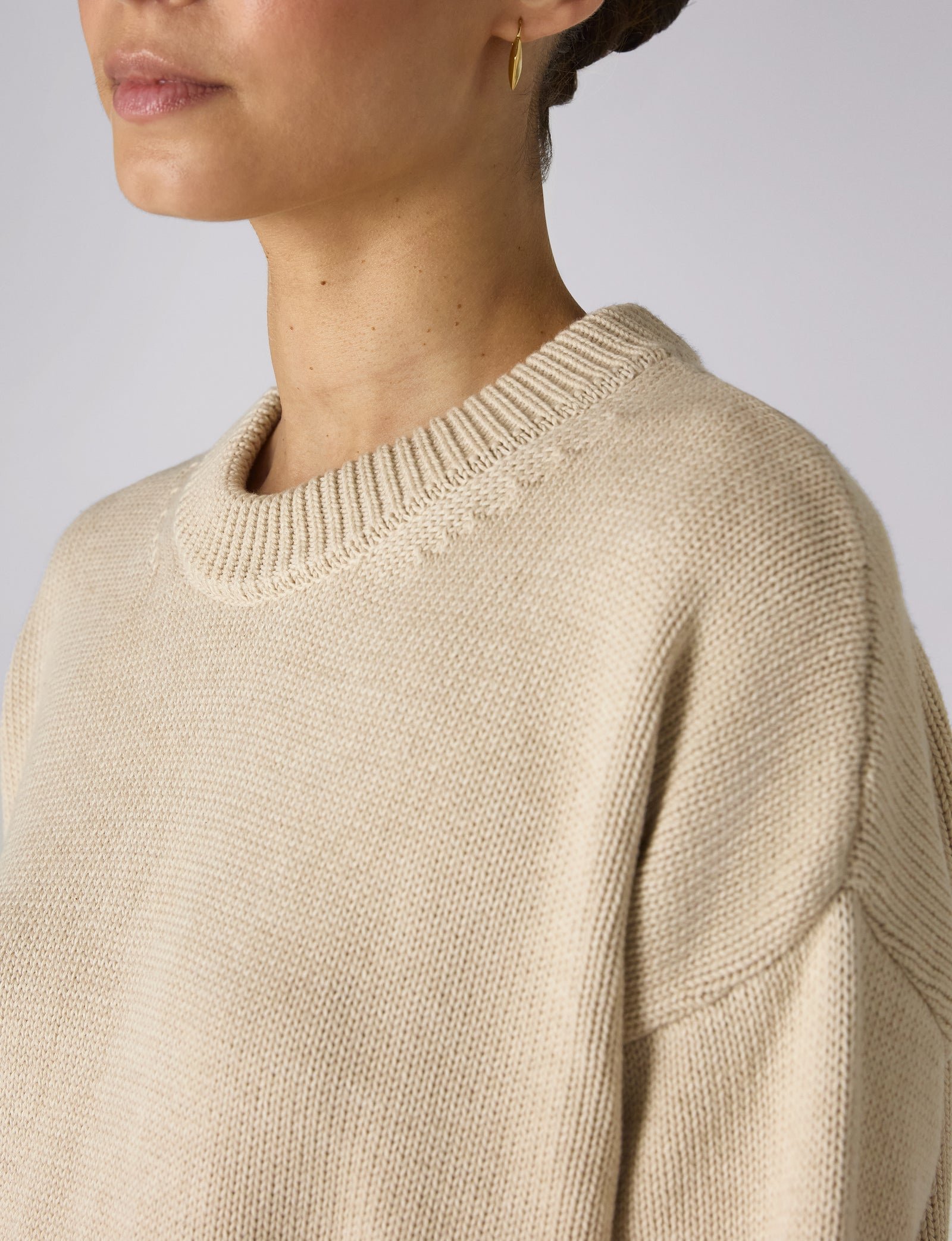Cornwall Cotton Jumper in Oatmeal - Image 3