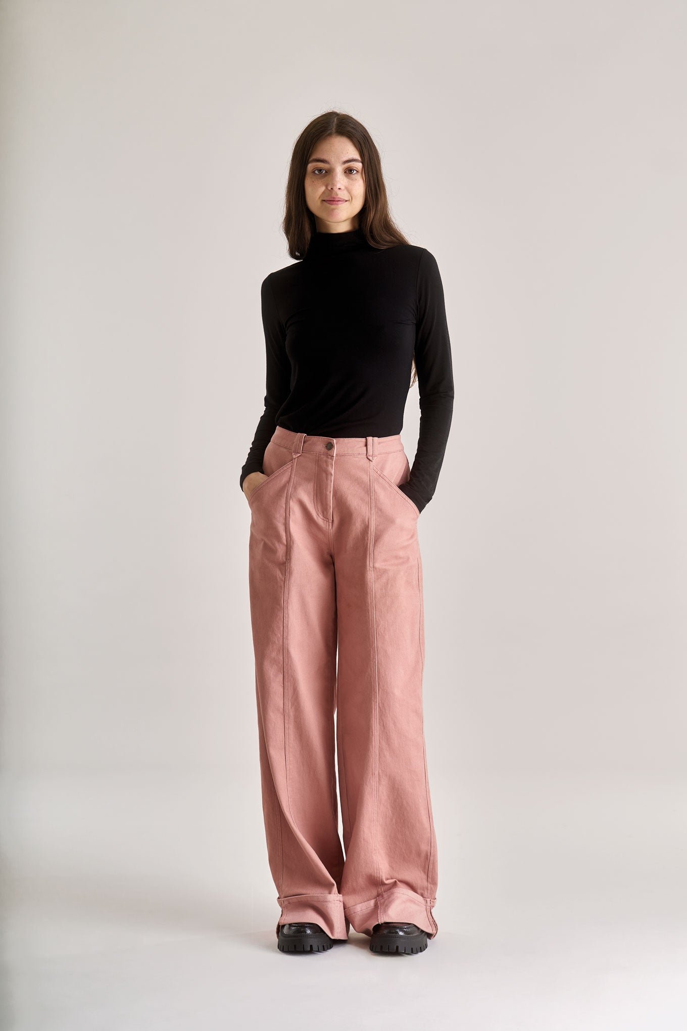Organic Cotton Rose Trouser in Dusky Pink