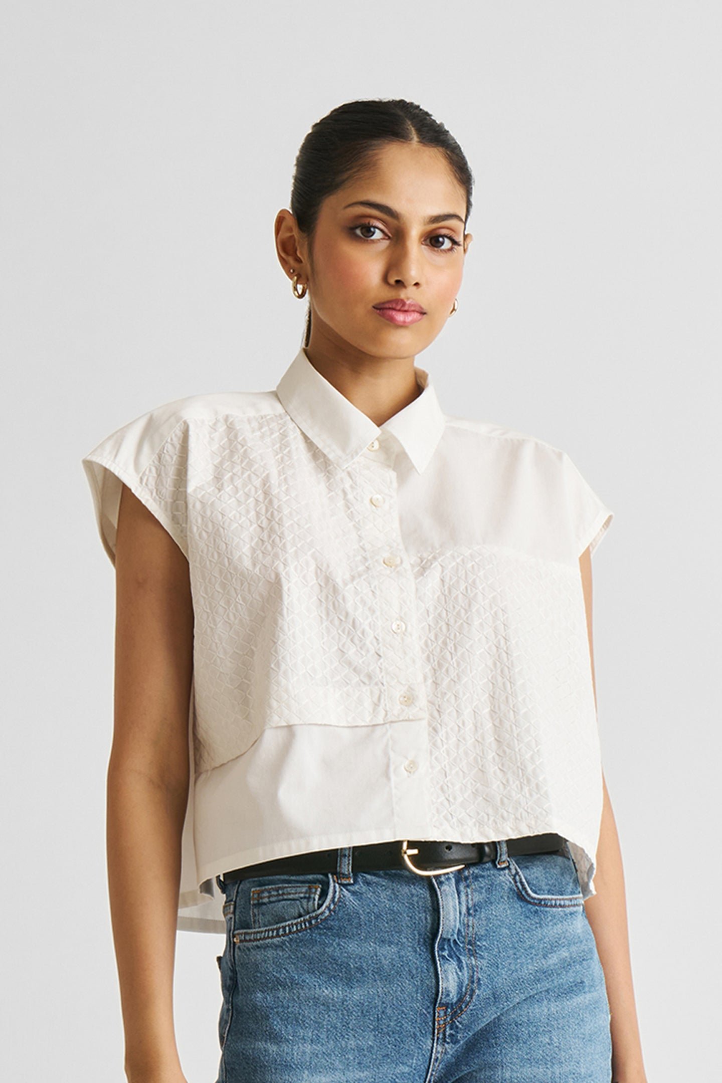 Embroidered Cropped Button Down Shirt in White