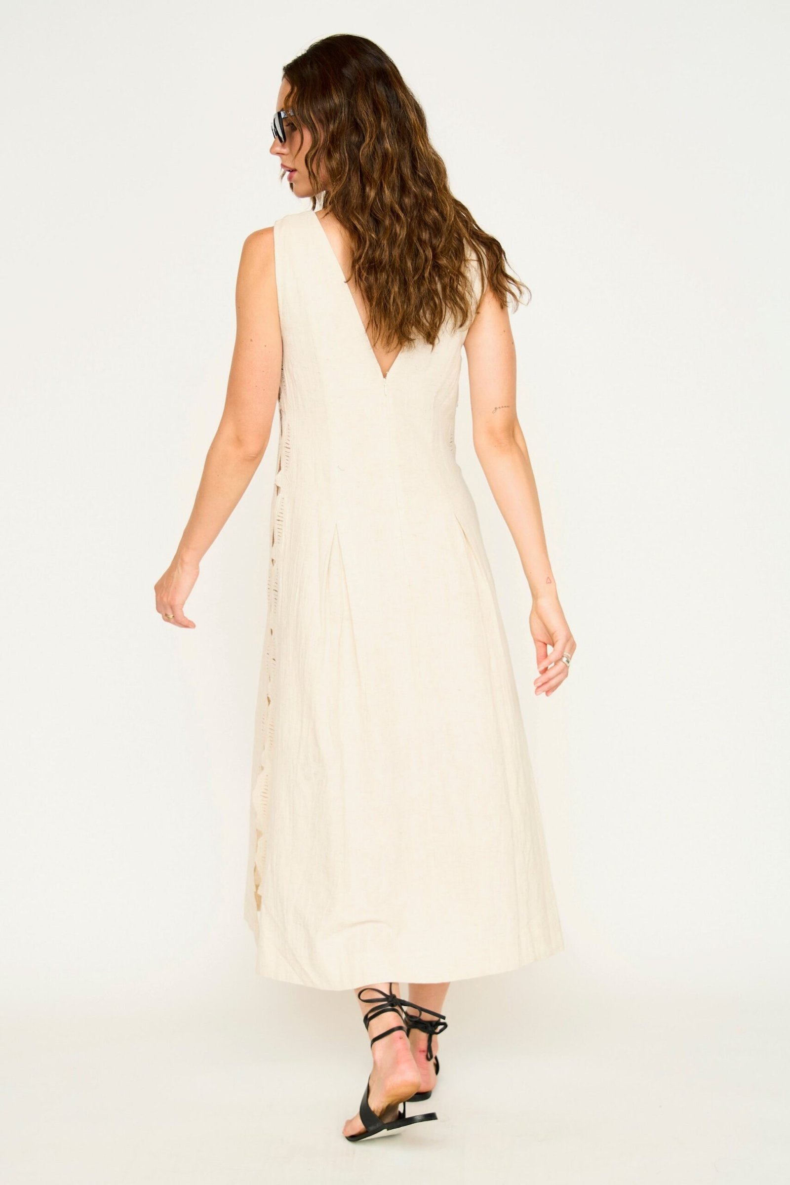 Barcelona Dress in Oat Marine Eyelet - Image 2