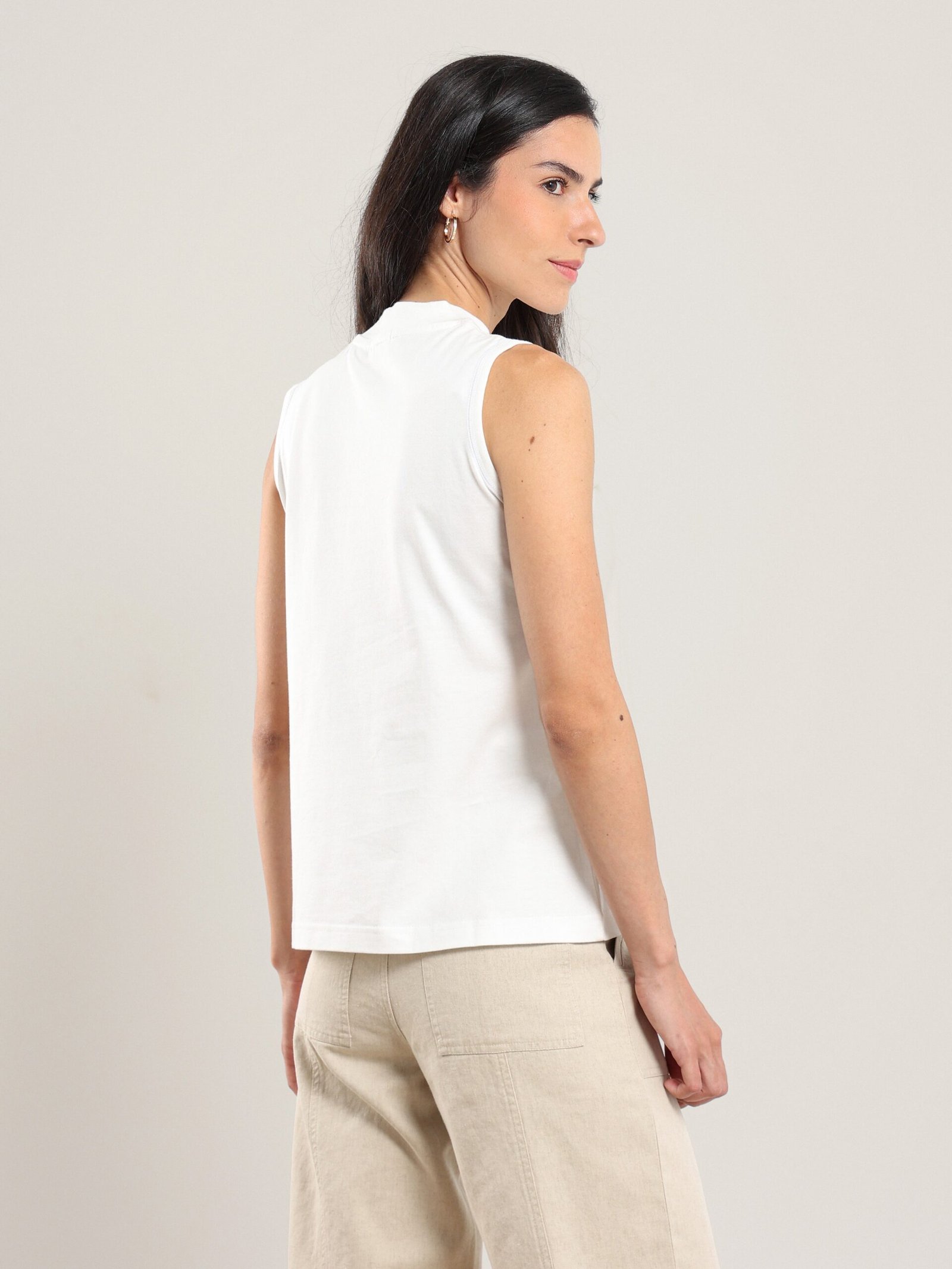 Sahra Tank in Off White - Image 4