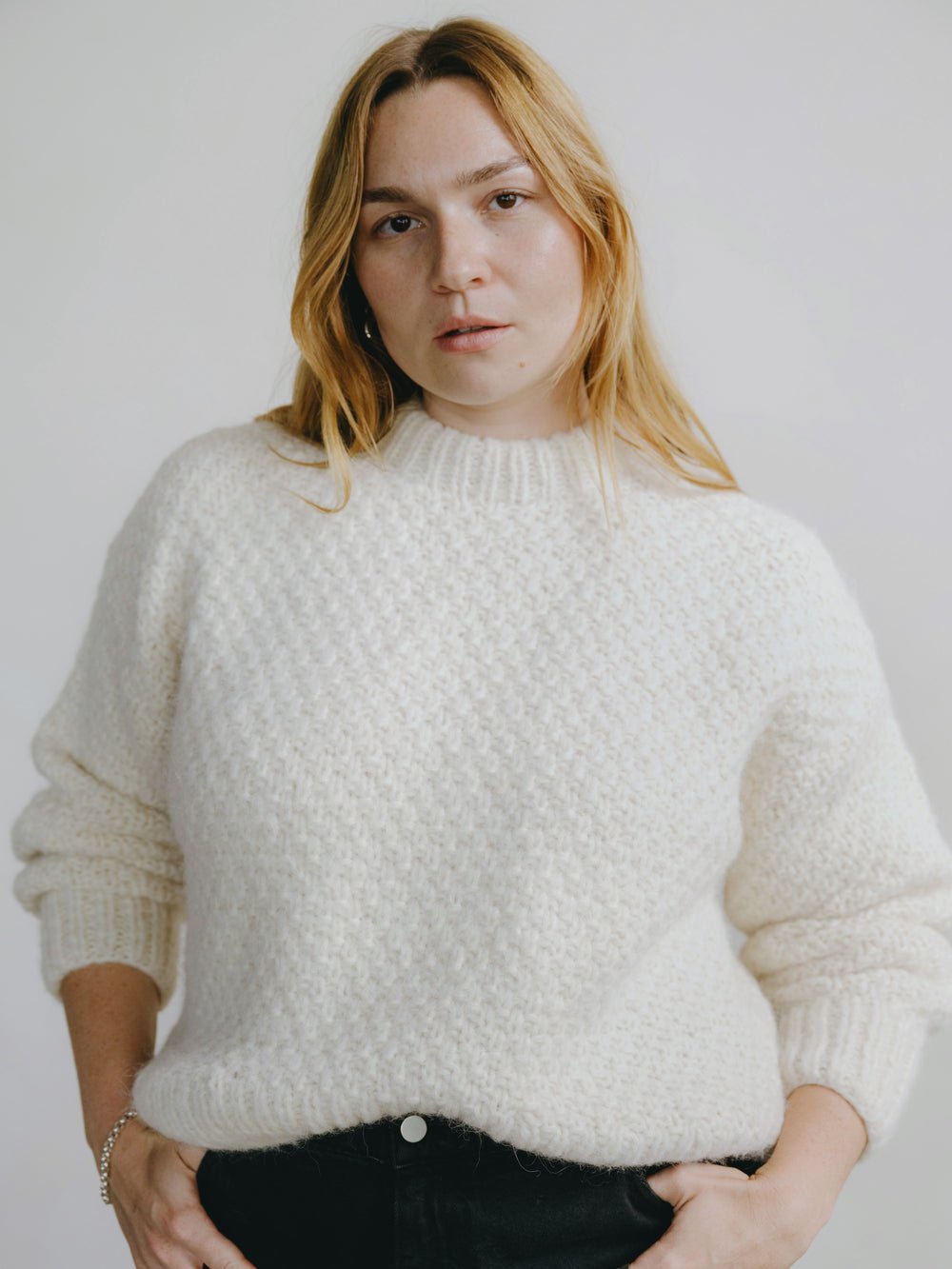 Gia Handknit Alpaca and Organic Cotton Sweater in Black - Image 3