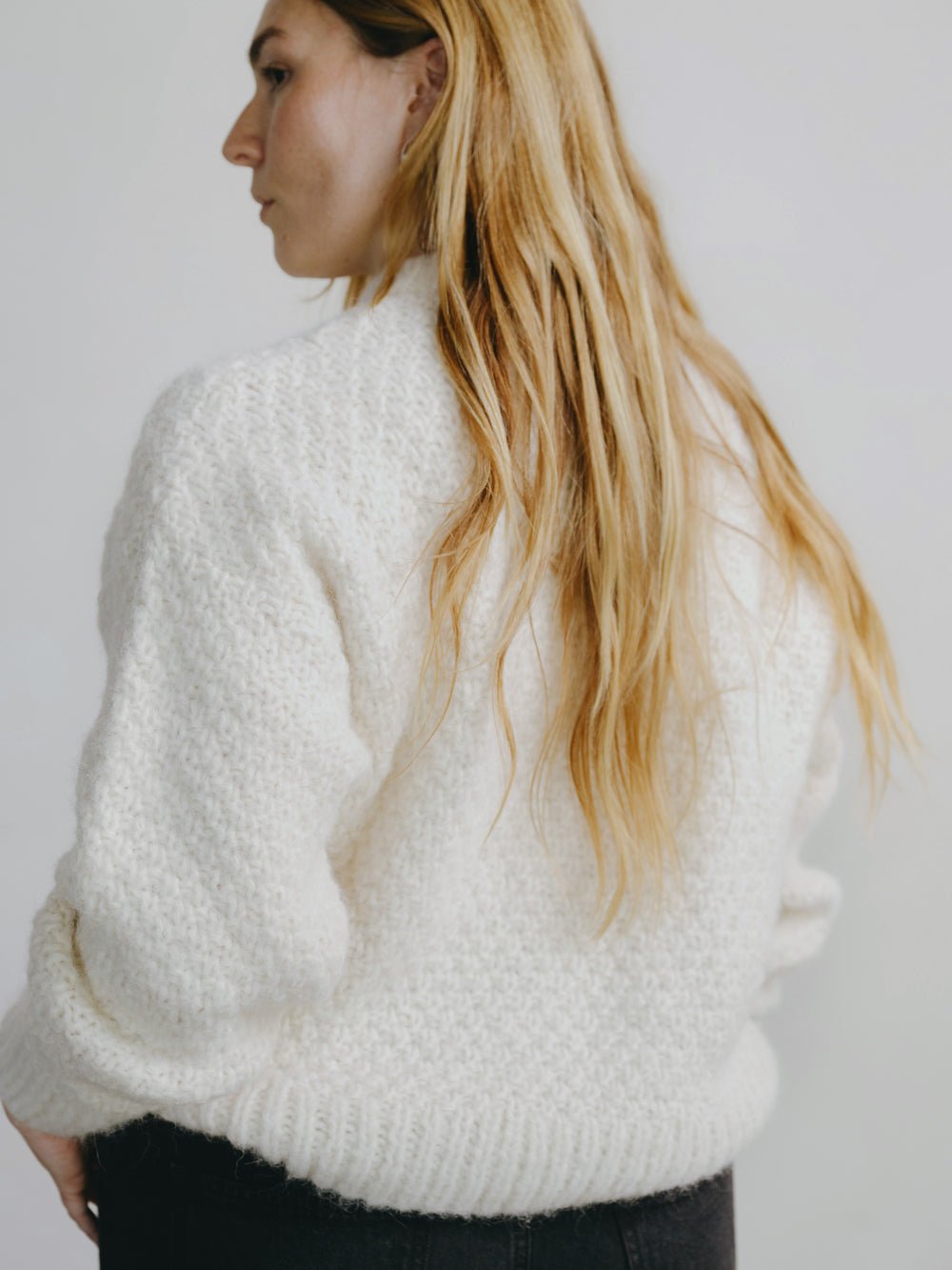 Gia Handknit Alpaca and Organic Cotton Sweater in Cream - Image 2
