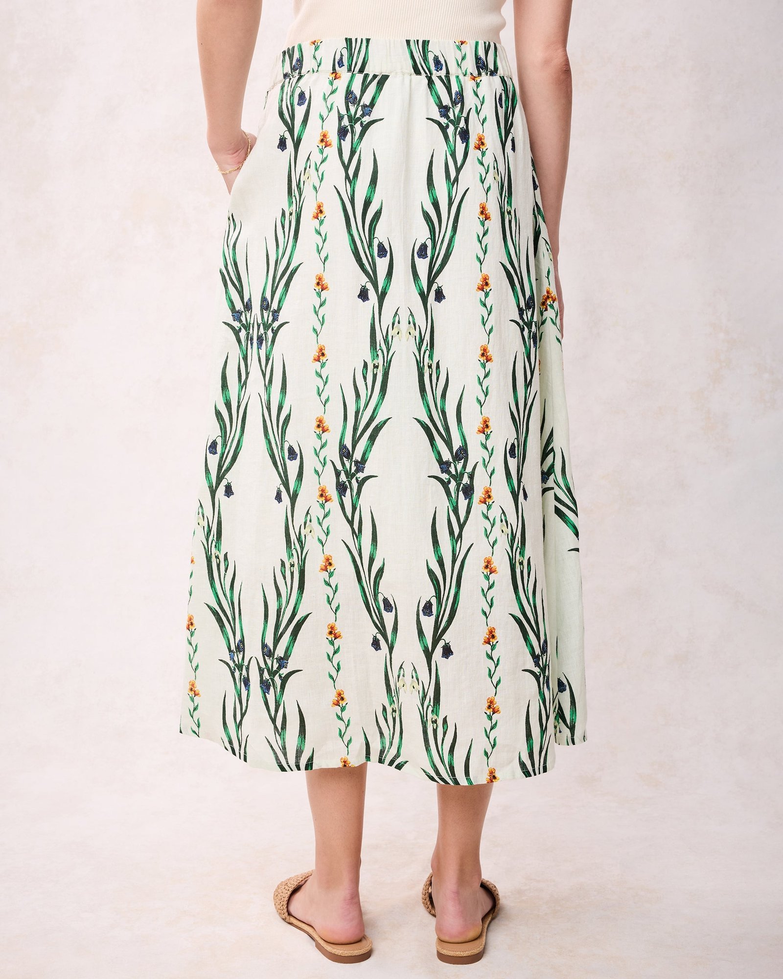 Gwyneth Cotton and Linen Skirt in Wildflower Vines Print - Image 3
