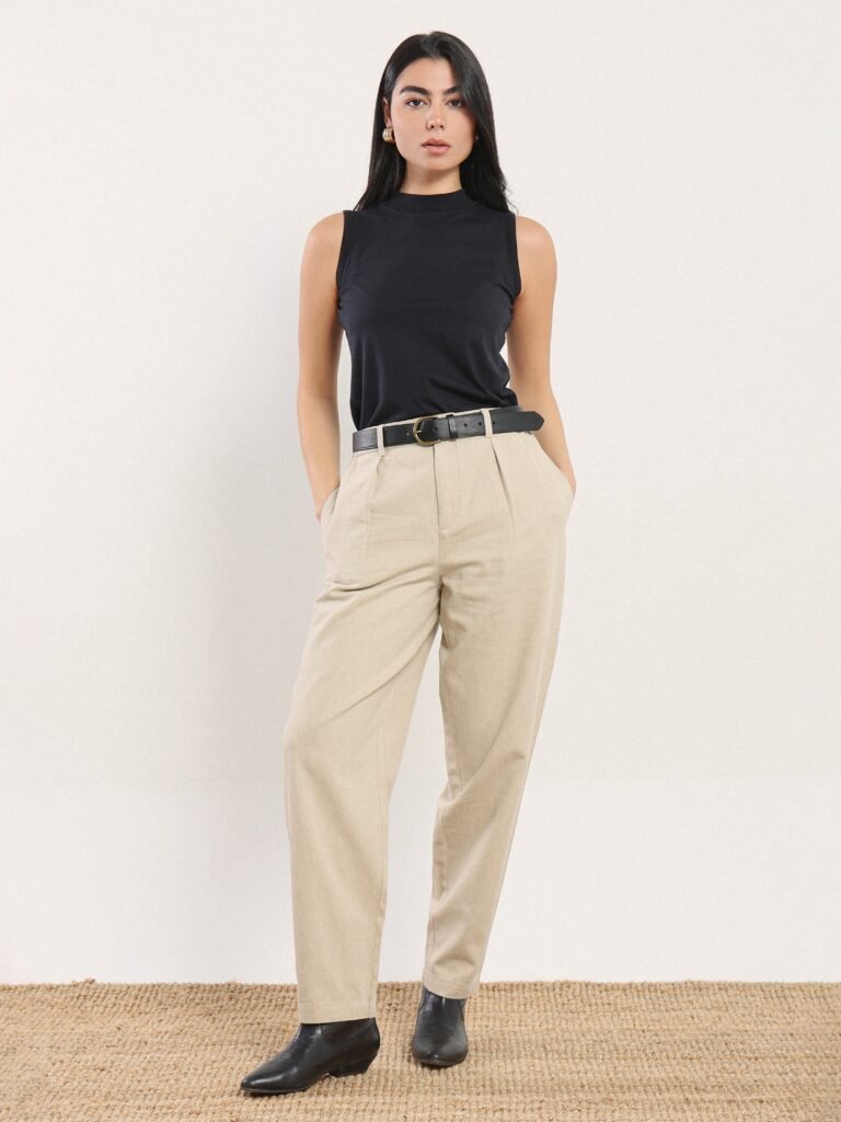 Ranya Pleated Trouser in Desert Sand