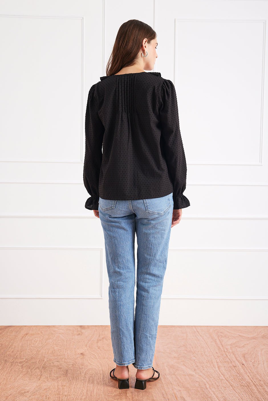 Long Sleeve Chloe Shirt in Black - Image 5