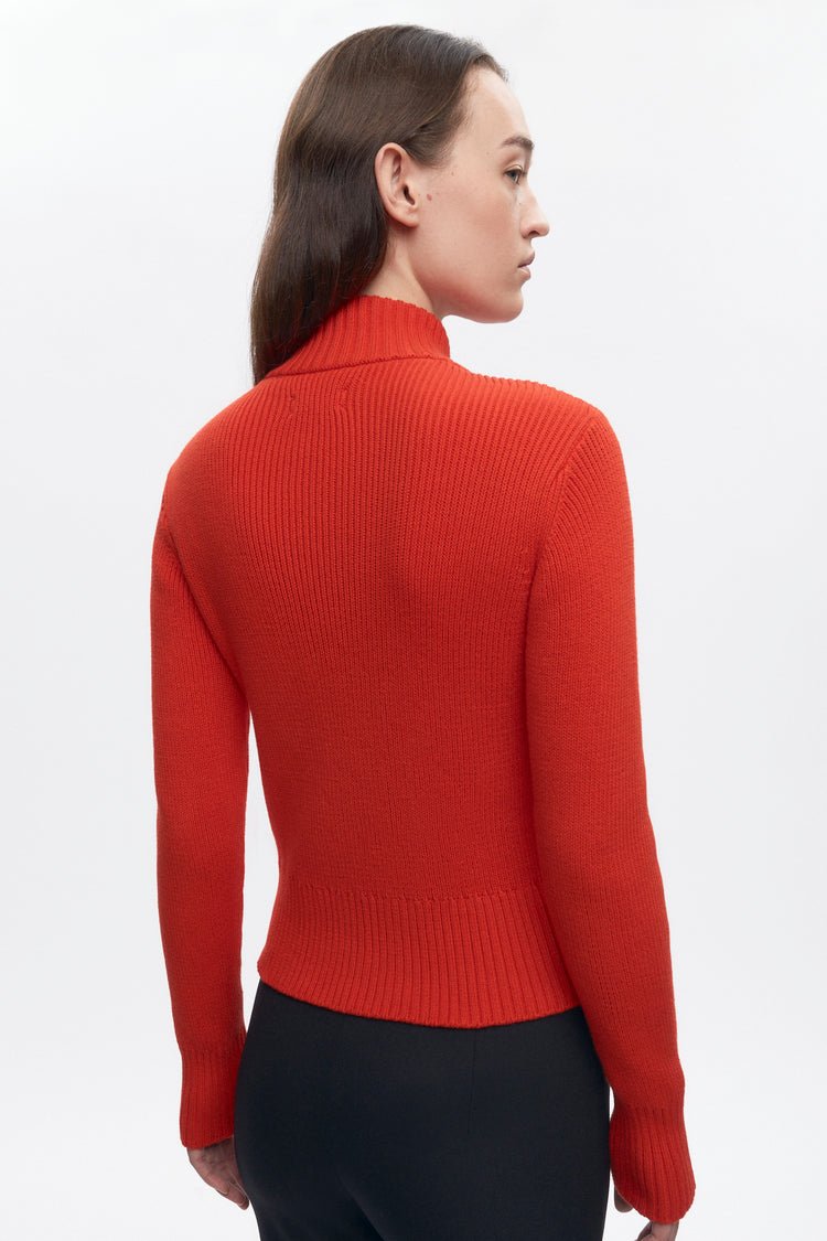 Asymmetric Cotton Zip Sweater in Marshmellow White - Image 5