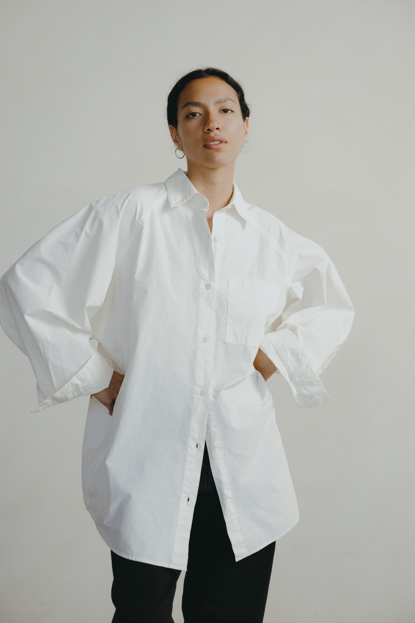 Rita Shirt, Organic Compact Poplin, Natural - Image 2