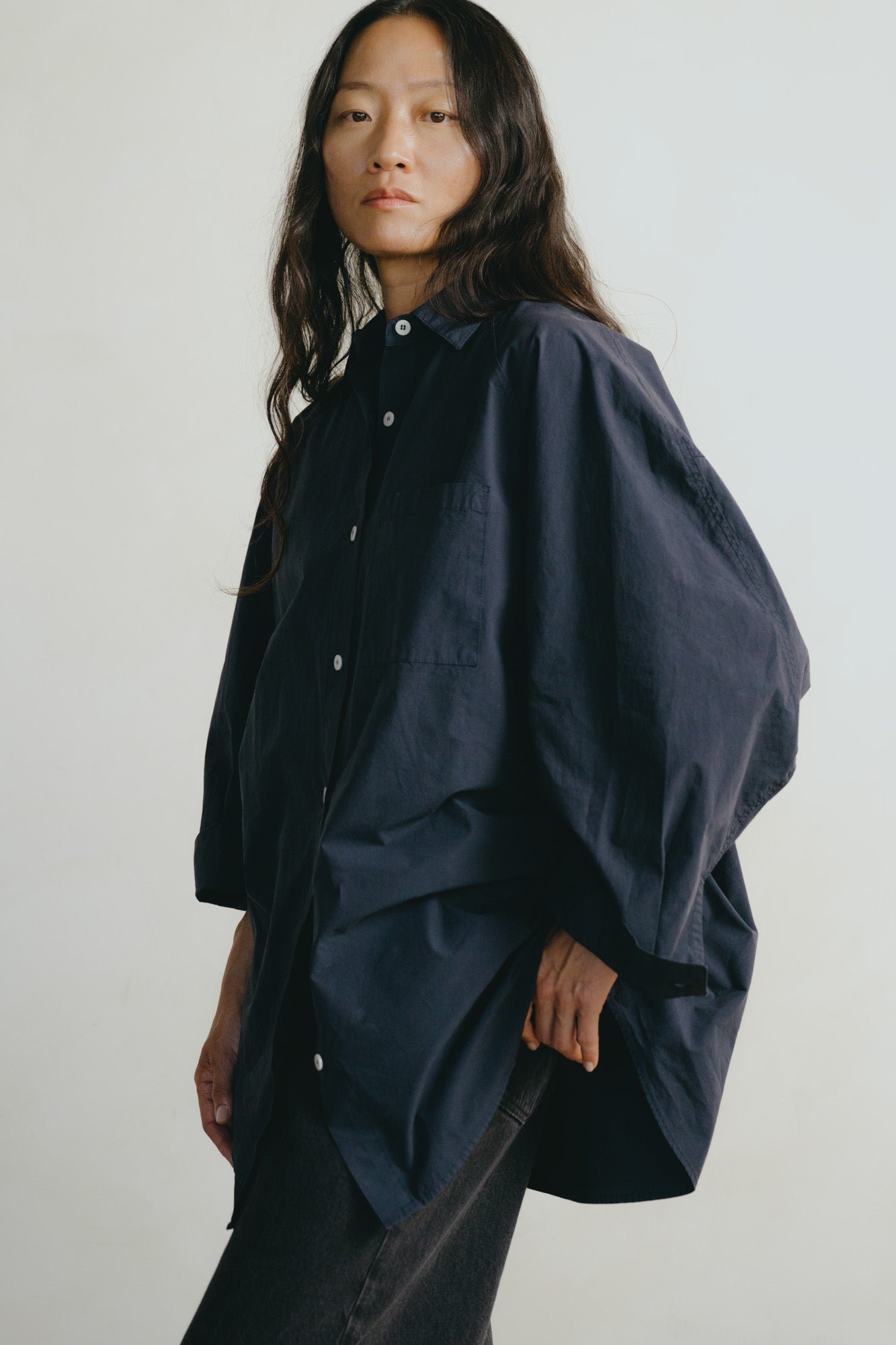 Rita Shirt, Organic Compact Poplin, Navy - Image 10