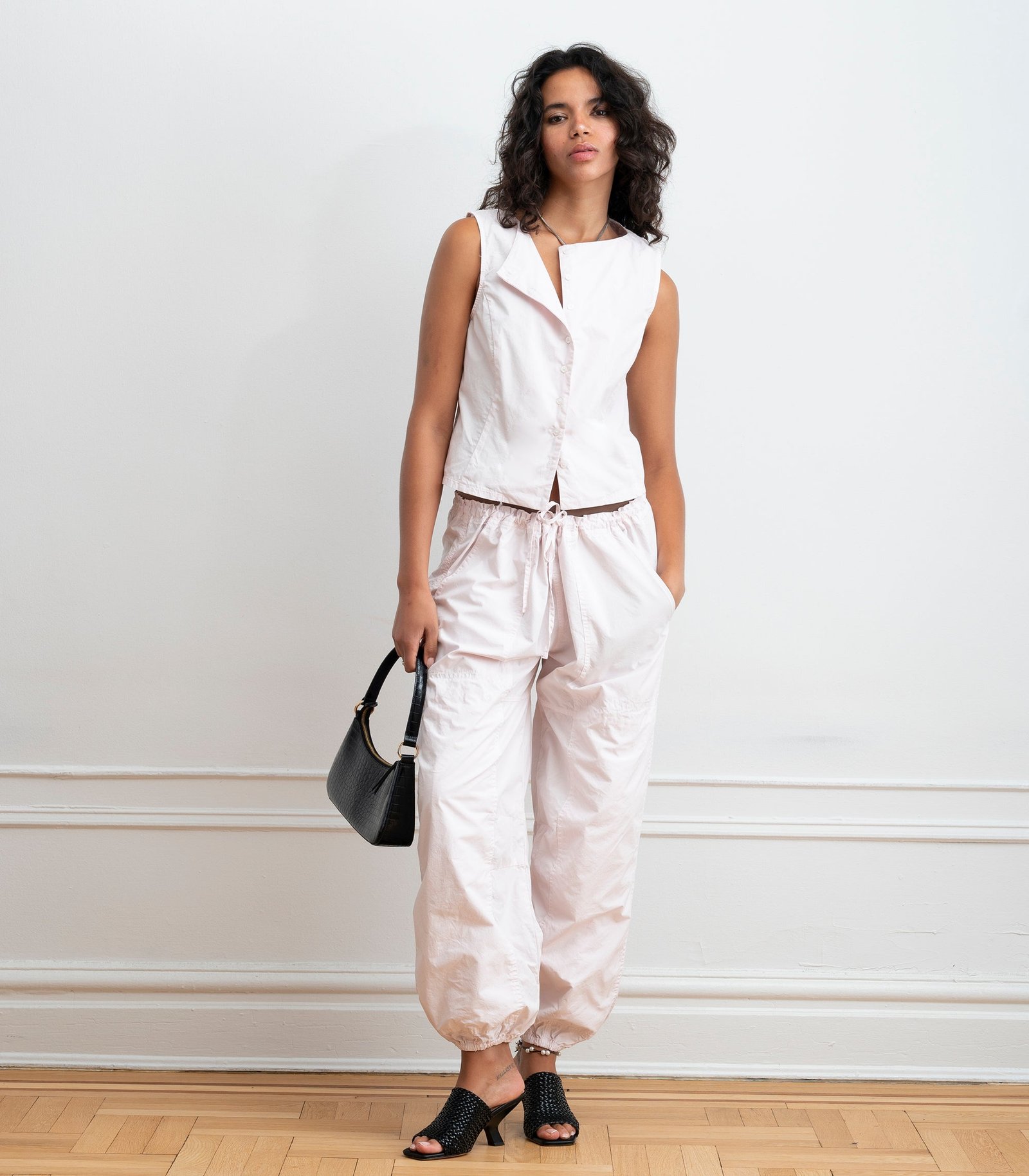 Hannah Cropped Tie Vest in Primrose - Image 3