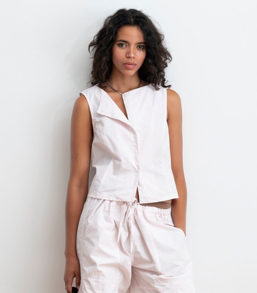 Hannah Cropped Tie Vest in Primrose