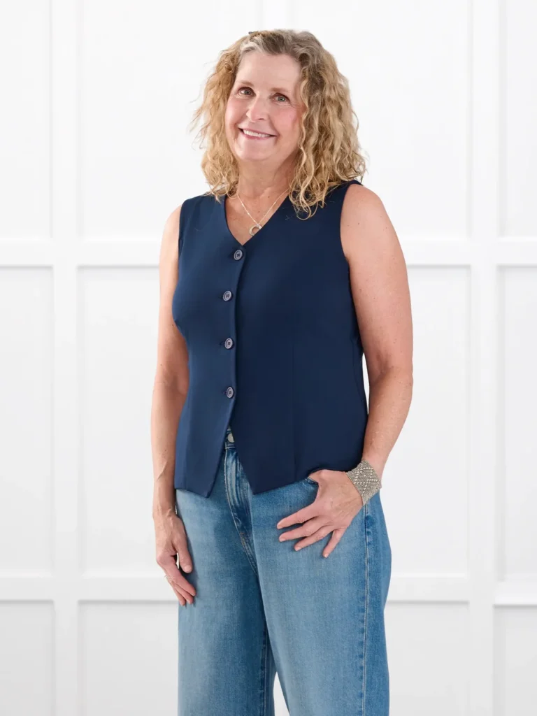 Alba tailored stretchy vest in Navy