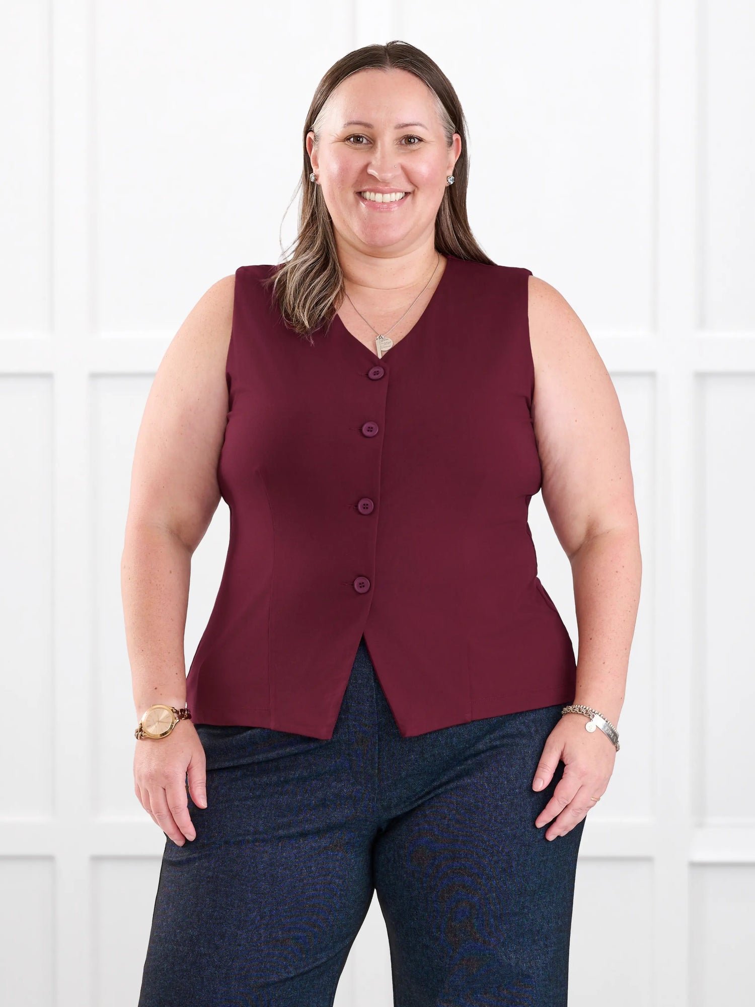 Alba tailored stretchy vest in Navy - Image 4