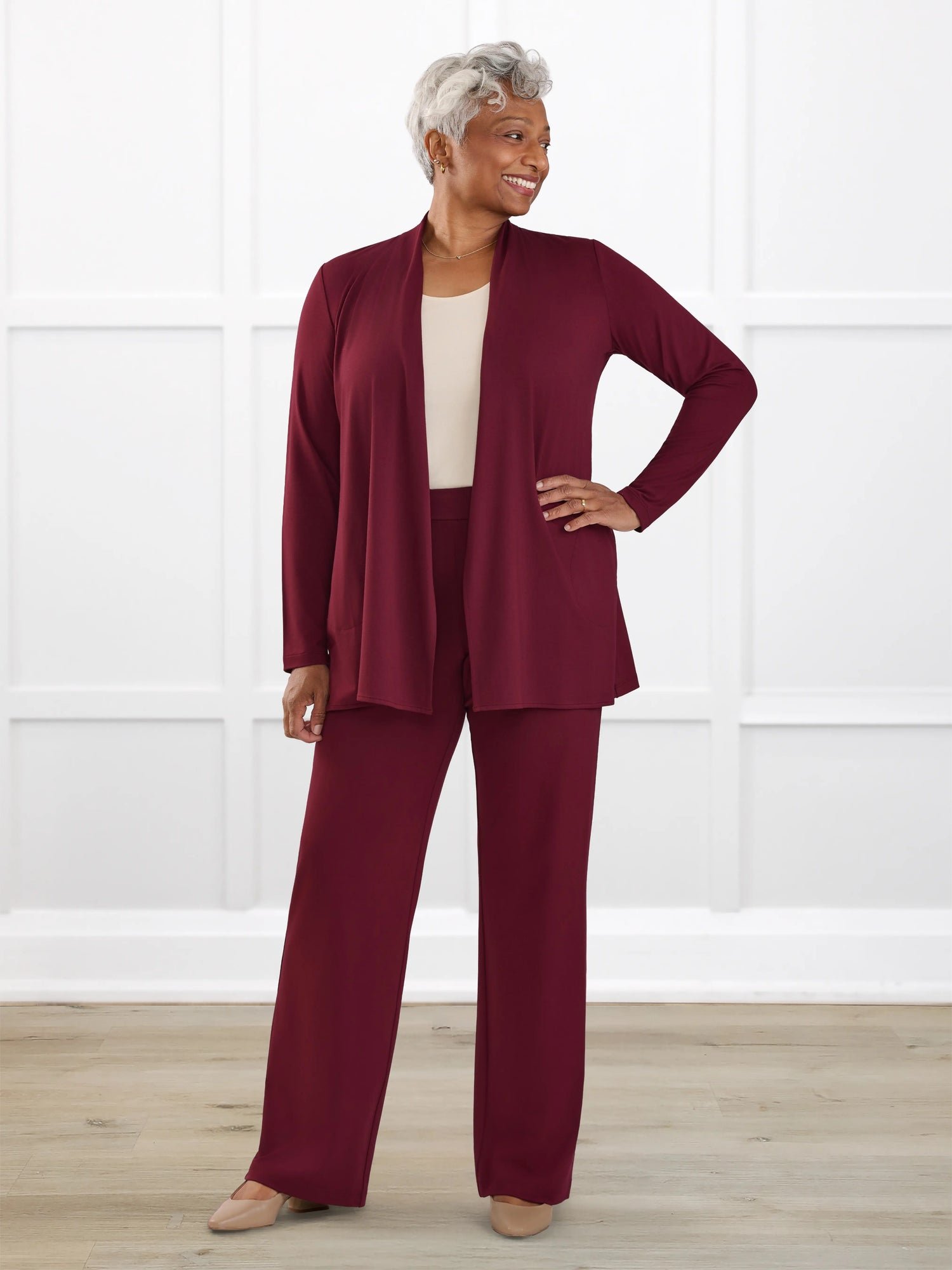 Avalynn mid-rise straight leg pant in Merlot - Image 7