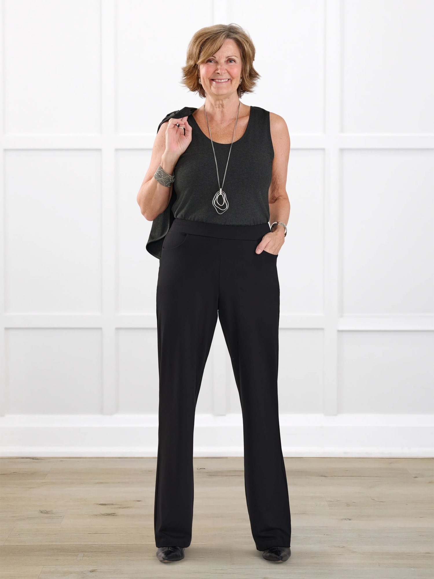 Avalynn mid-rise straight leg pant in Merlot - Image 15