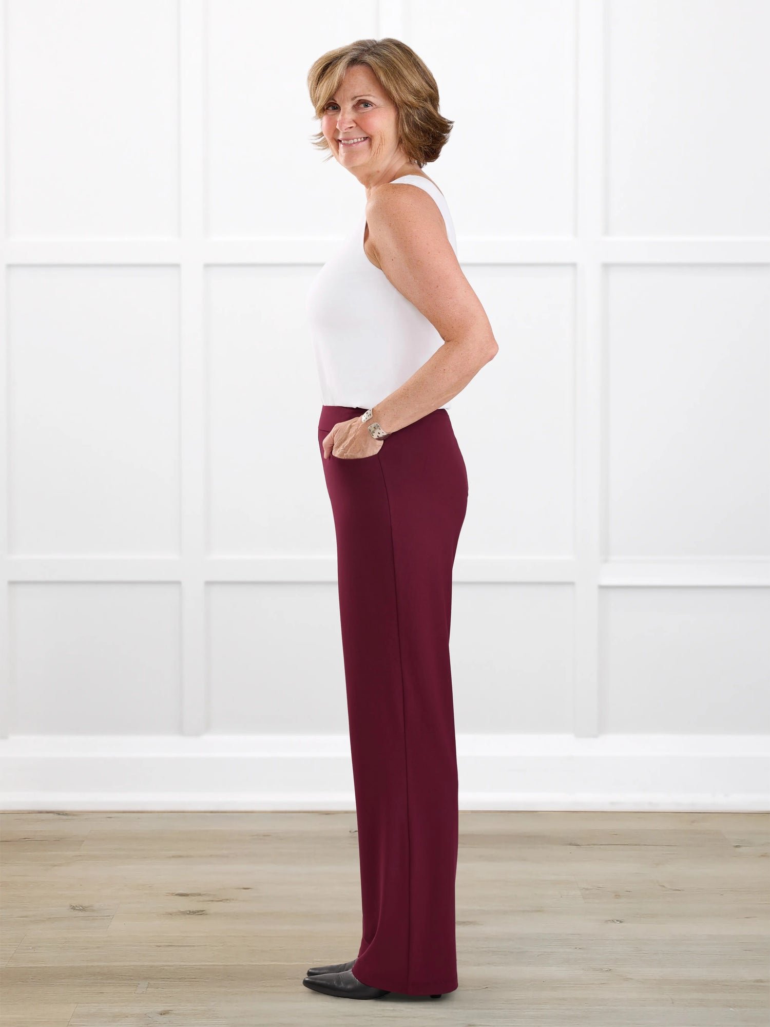 Avalynn mid-rise straight leg pant in Merlot - Image 4