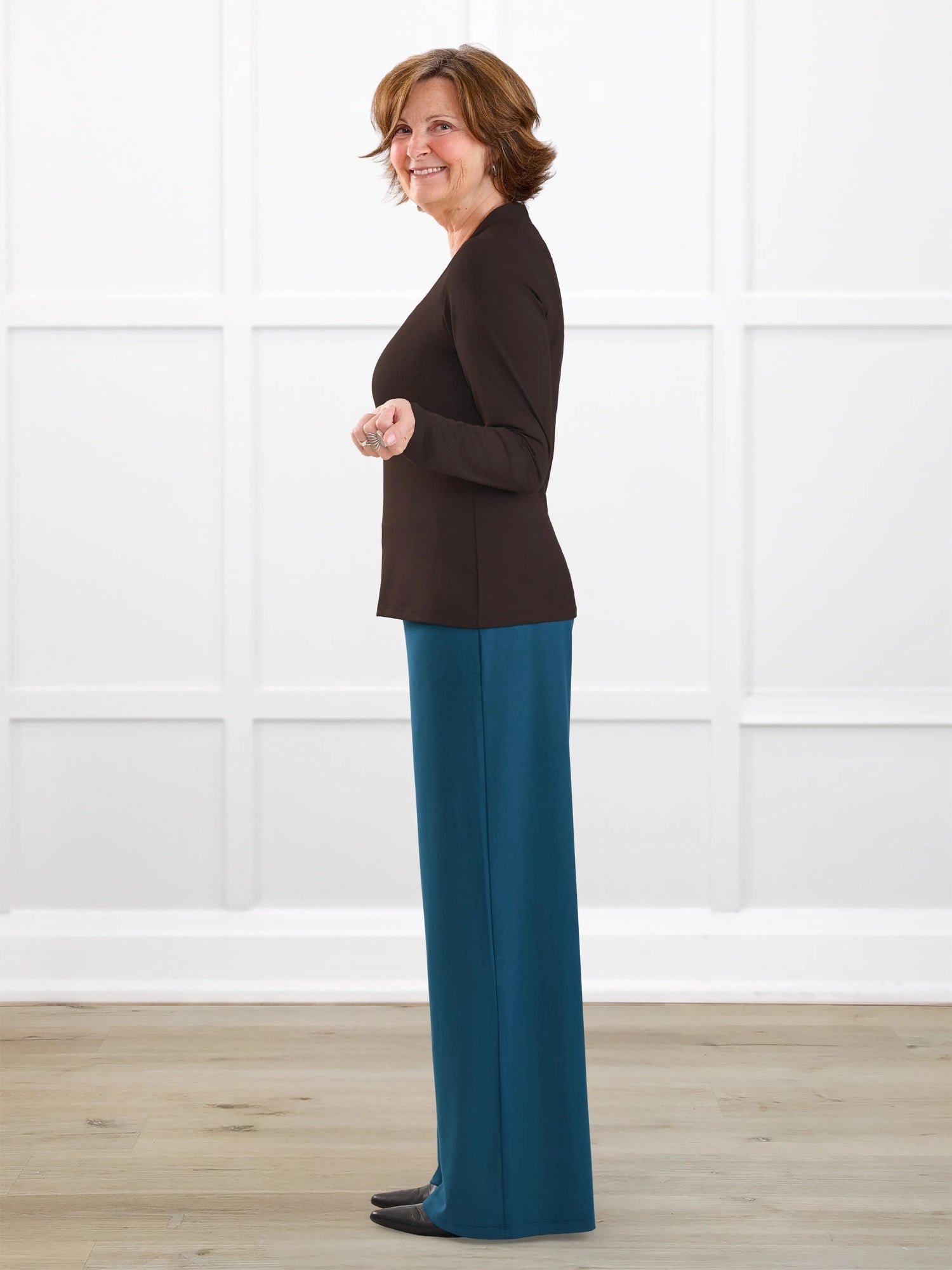Samara wide leg pocket pant in Navy Blue - Image 7